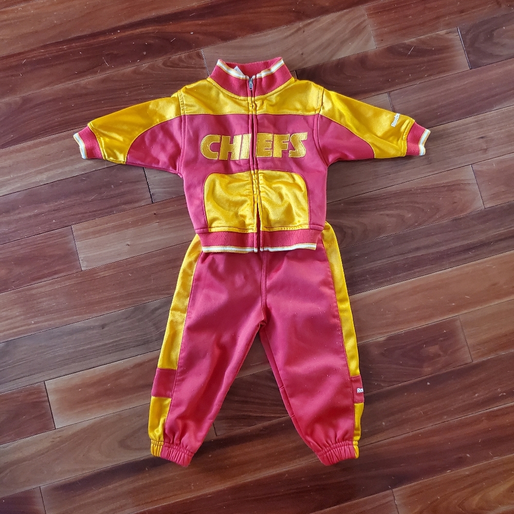 12 month chiefs outfit